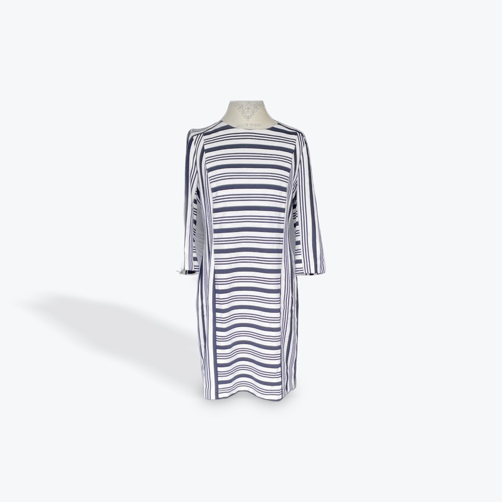 Banana Republic White and Blue Sheath Dress 3/4 Sleeve Bateau Neckline